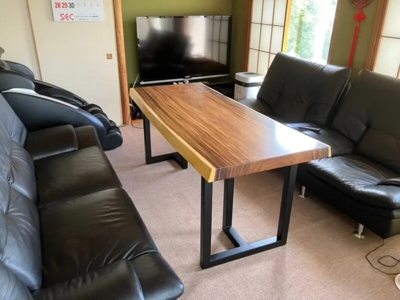 つくば市J様 モンキーポッド一枚板